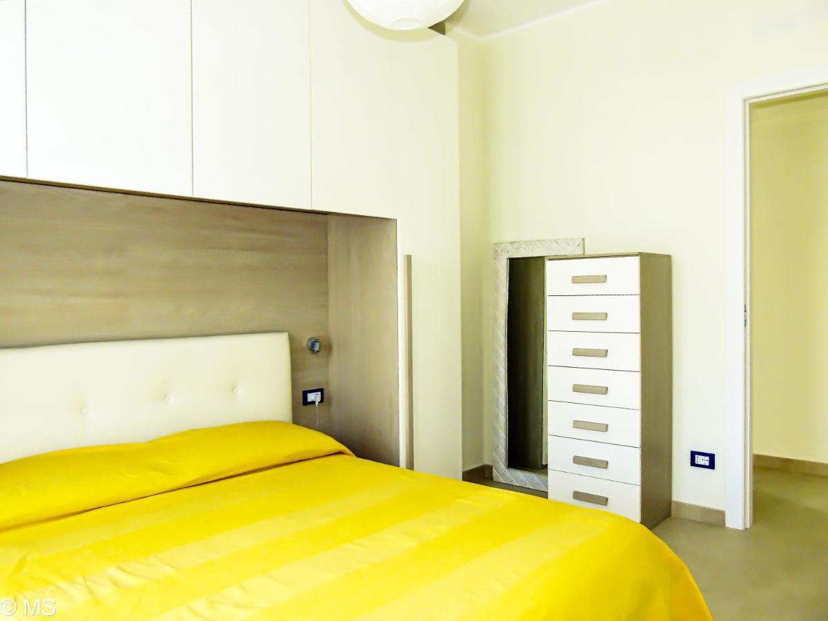 Pietra Home, Posto Auto, Ac ,Wifi, 150Mt Dal Mare Pietra Ligure Exterior foto