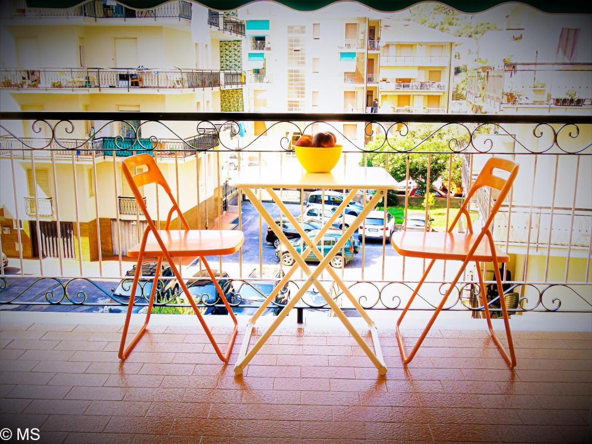 Pietra Home, Posto Auto, Ac ,Wifi, 150Mt Dal Mare Pietra Ligure Exterior foto